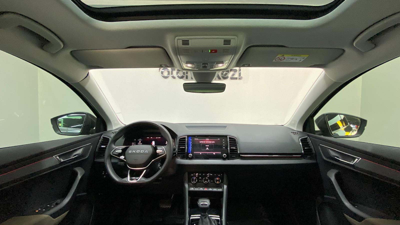 SKODA KAROQ 6